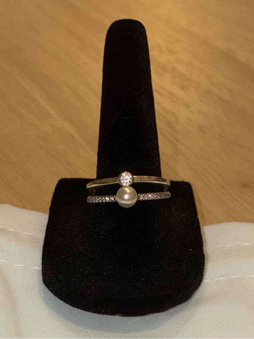 Pandora Pearl & Pavé Double Band Ring Silver Size 7 / 54 (193147C01) - Picture 3 of 4
